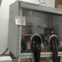 Glove box with 8 channel battery cycler